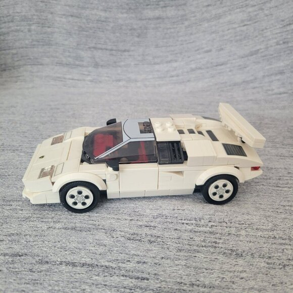 LEGO Speed Champions 76908 Lamborghini Countach - Picture 3 of 11